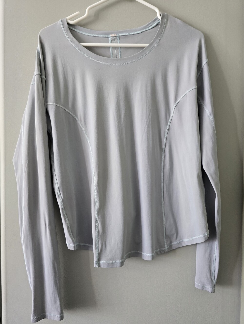 lululemon athletica Gray Long-Sleeve Top